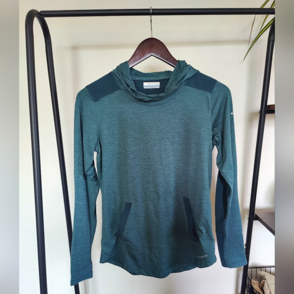 Columbia Hooded Athletic Long-Sleeve Top